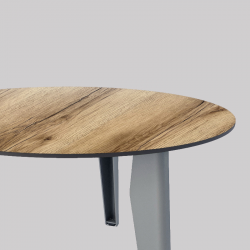 Plateau de table basse ronde décor chêne clair, pieds acier gris métallisé