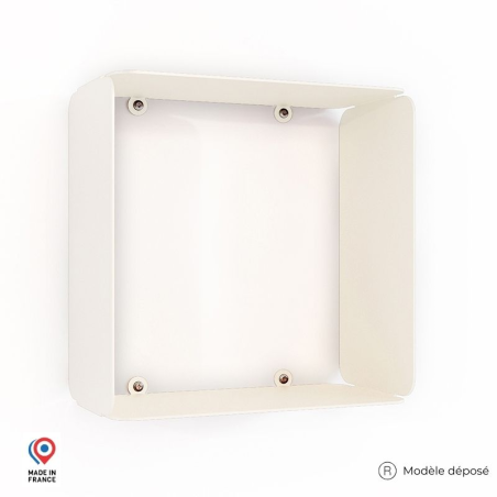 Etagère murale cube en acier coloris blanc Etagère murale cube en acier coloris blanc